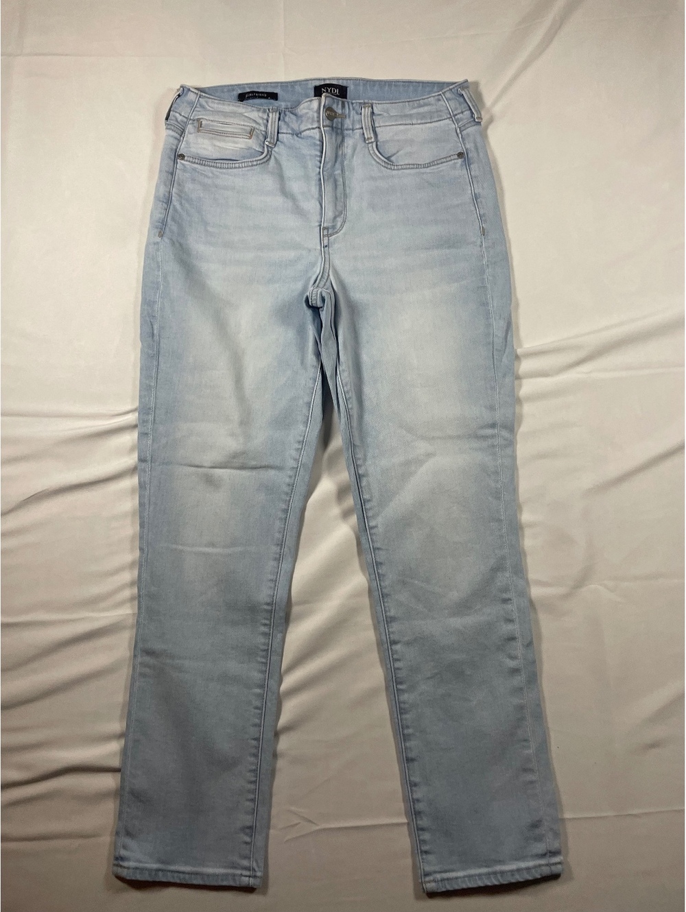 NYDJ Womens Girlfriend Jeans Size 8 Light Wash Denim Stretch Lift Tuck